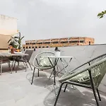 Fantástico ático 2 hab y gran terraza privada