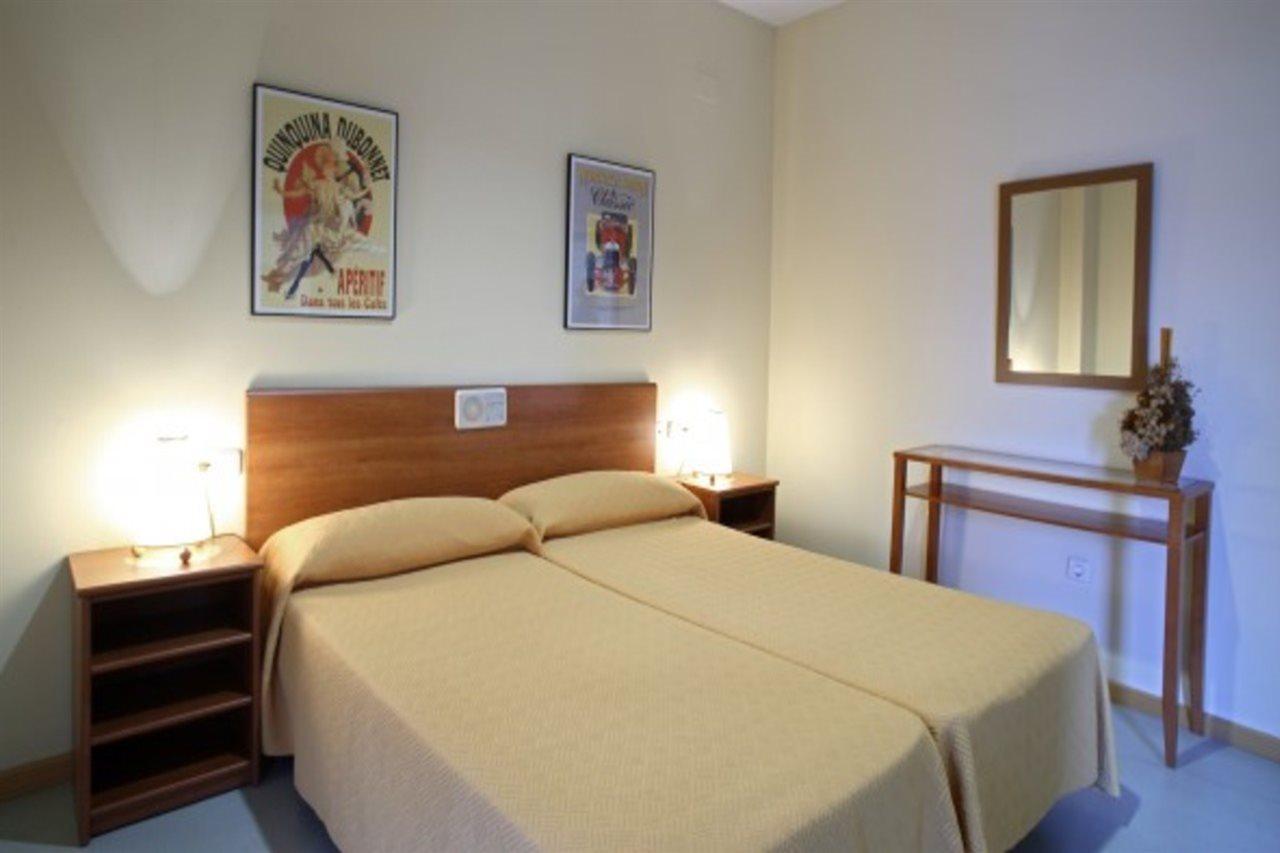 Residencia La Cartuja Hostal Sevilla