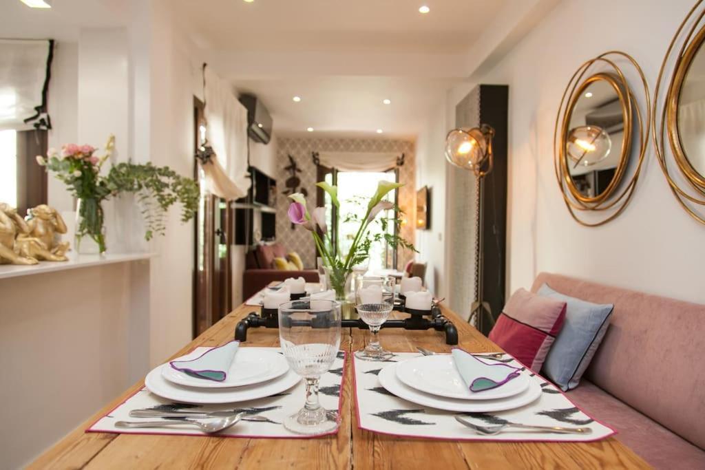 Modern & Apartment. Old Town. Private Parking Seville