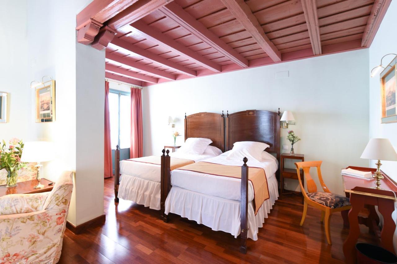 Hotel Casas De La Judería Sevilla