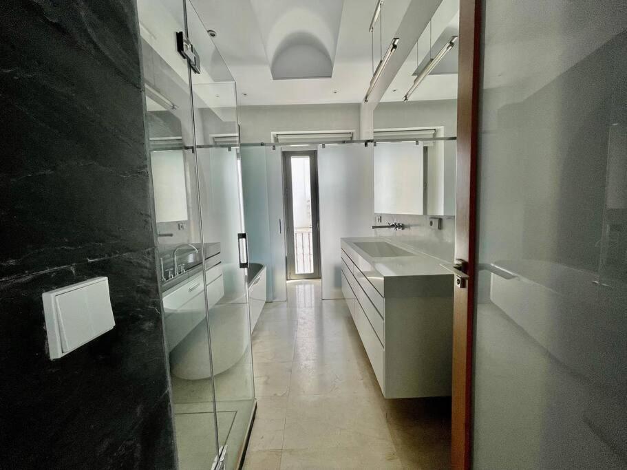 Fdez Amazing House By Cathedral And Giralda With Private Pool Сasa de vacaciones Sevilla