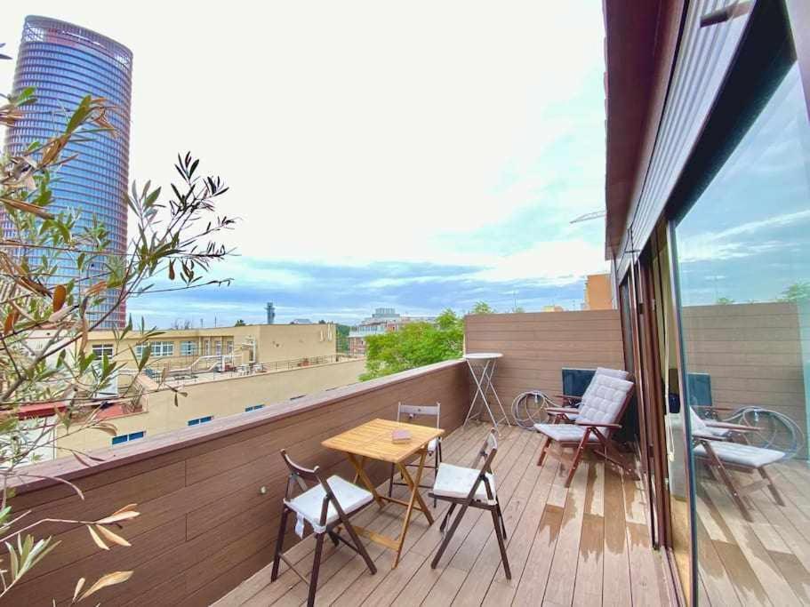 Apartamento Atico Triplex En Pleno Triana *