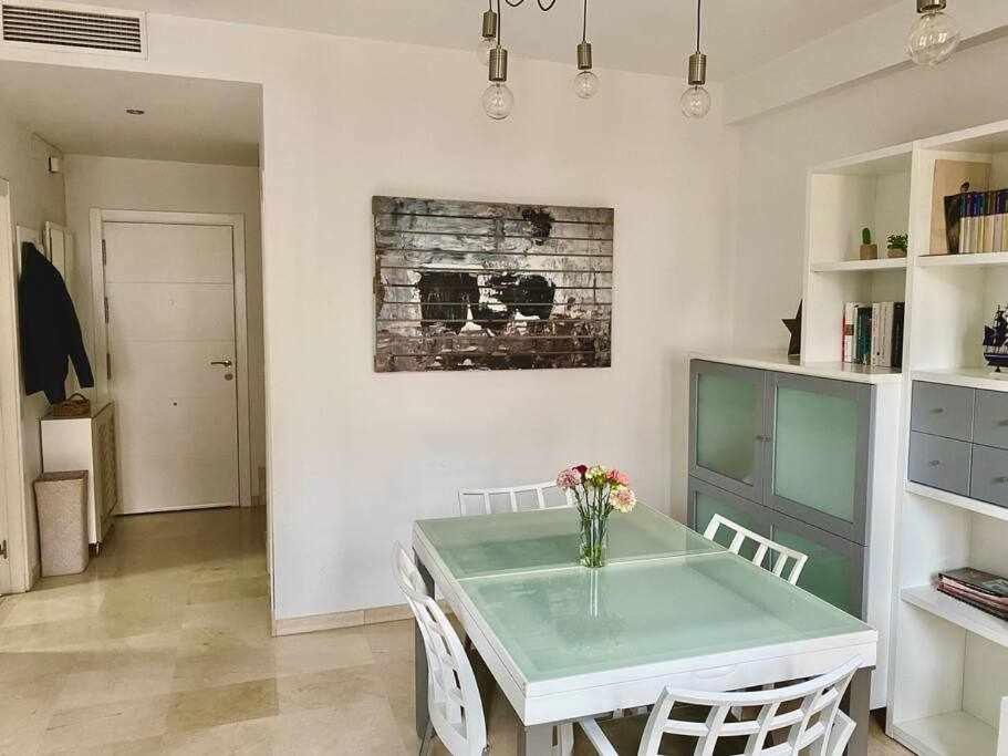 Atico Triplex En Pleno Triana Apartamento