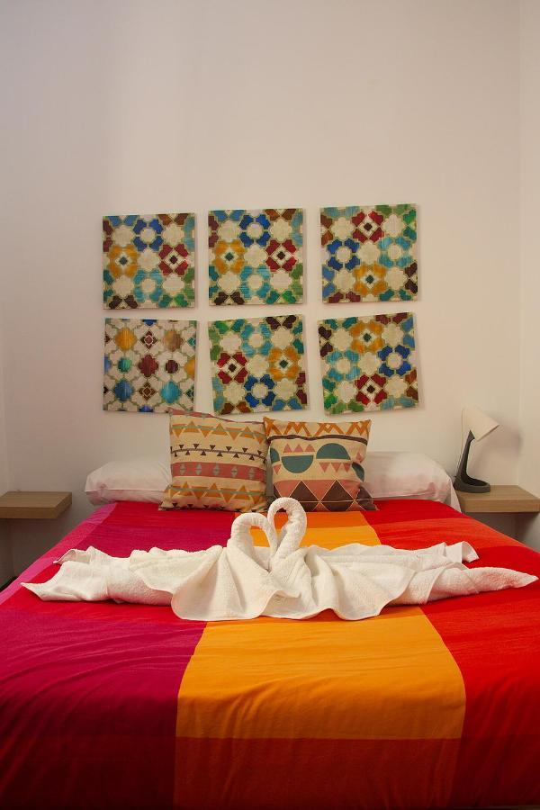 Casa De La Tinaja * Sevilla