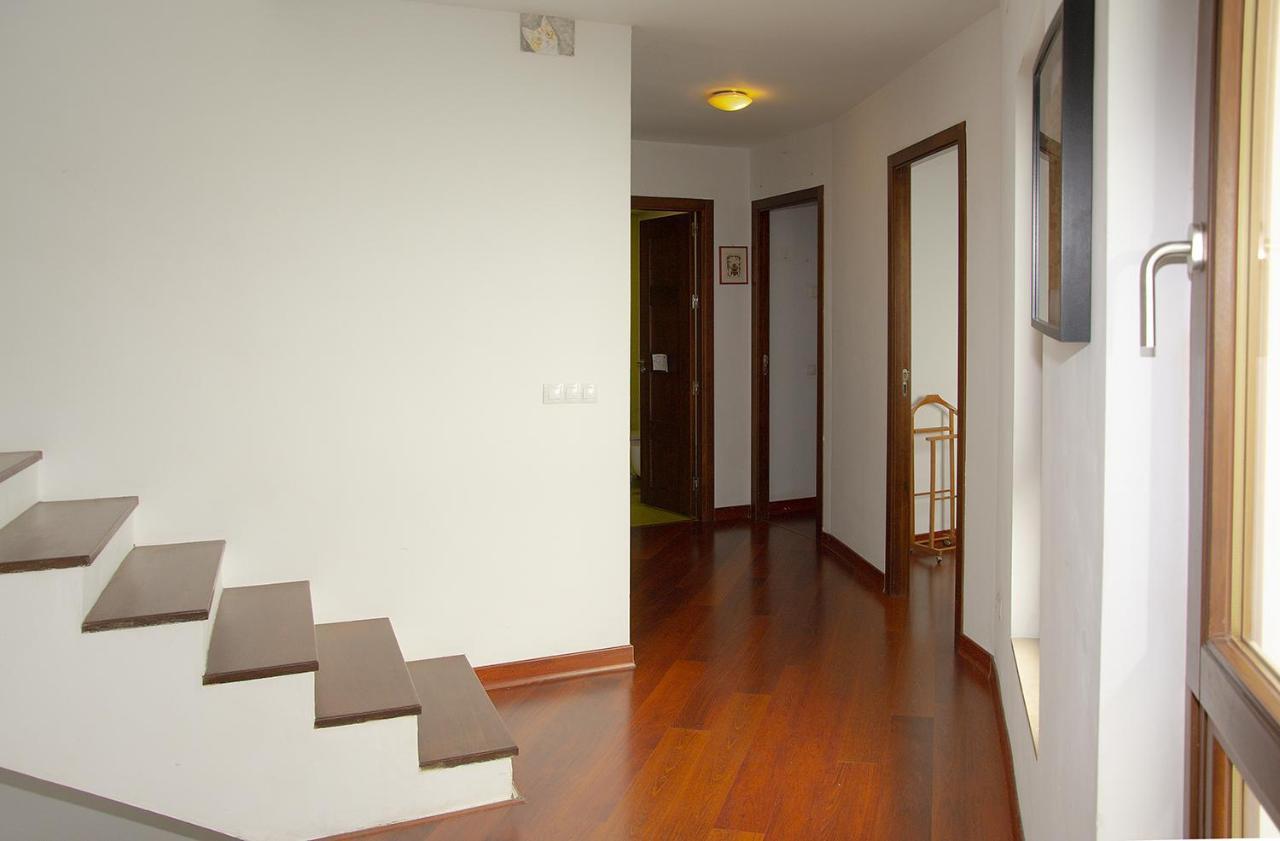Casa De La Tinaja * Sevilla
