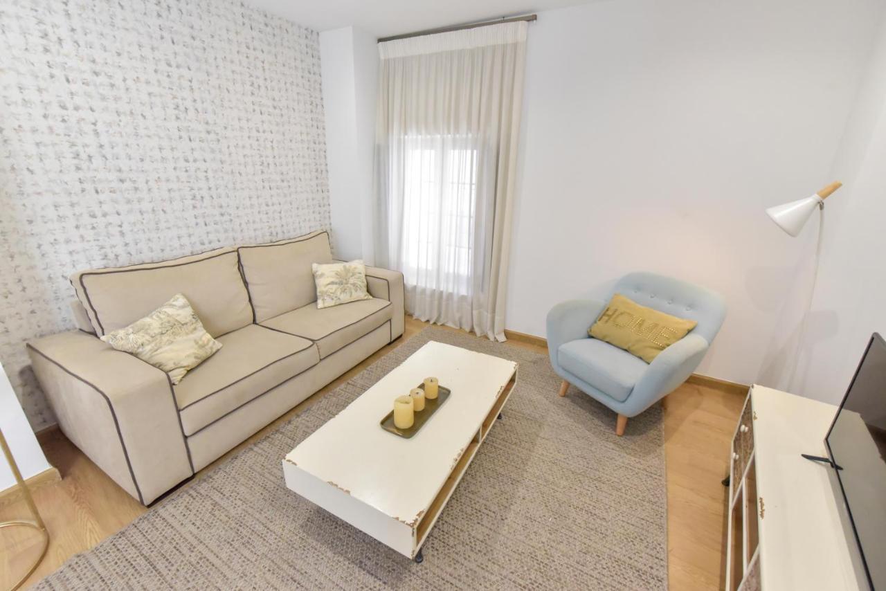 New! Retro In Neighbourhood Apartment Seville