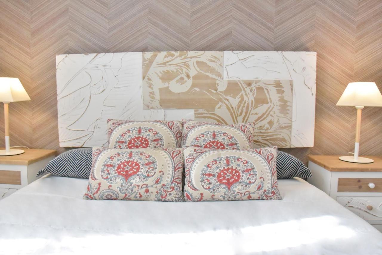 New! Retro In Neighbourhood Apartment
