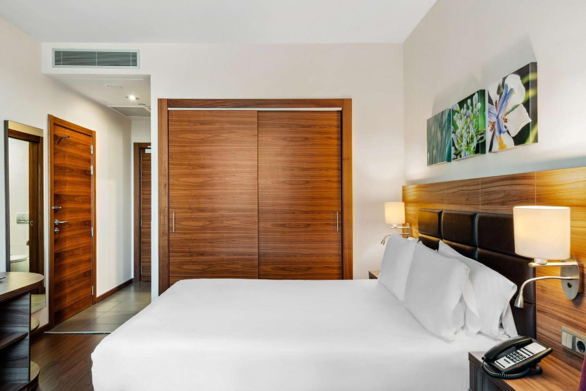 Hilton Garden 4* Seville