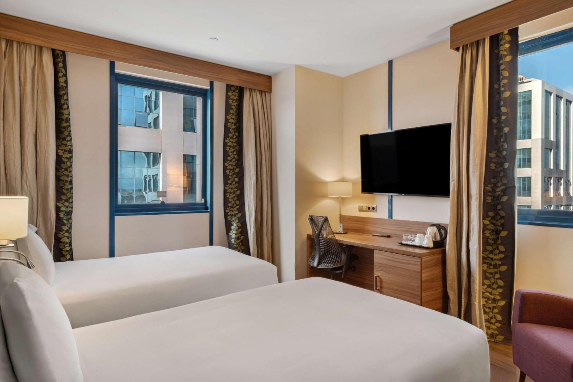 Hilton Garden Hotel Seville