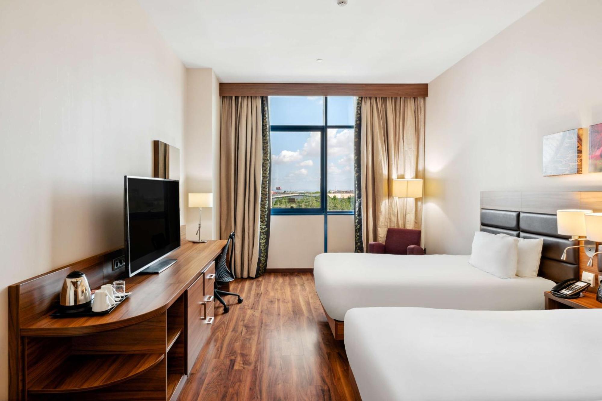 Hotel Hilton Garden 4*