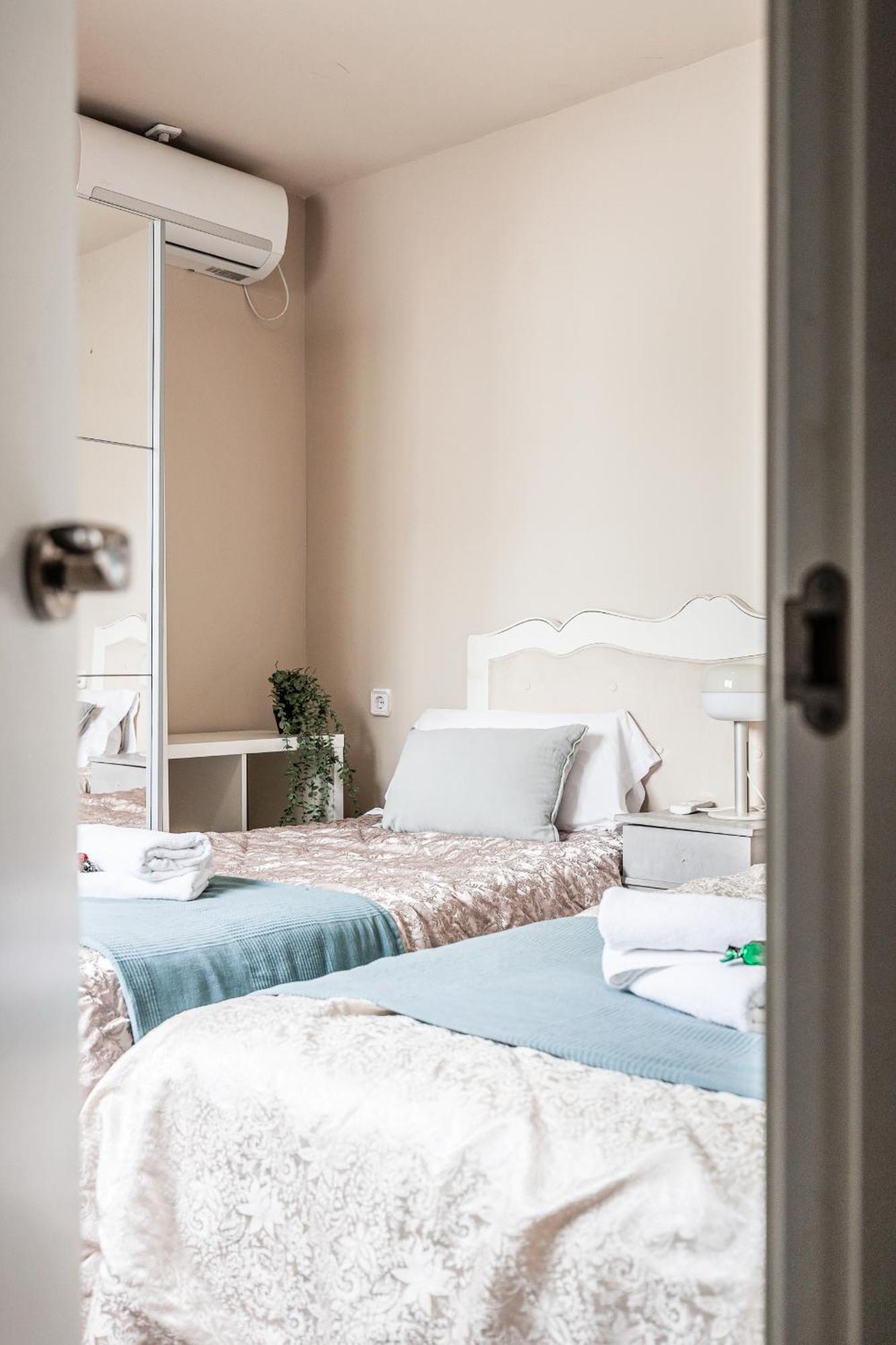 Apartamento Fantástico ático 2 Hab Y Gran Terraza Privada *