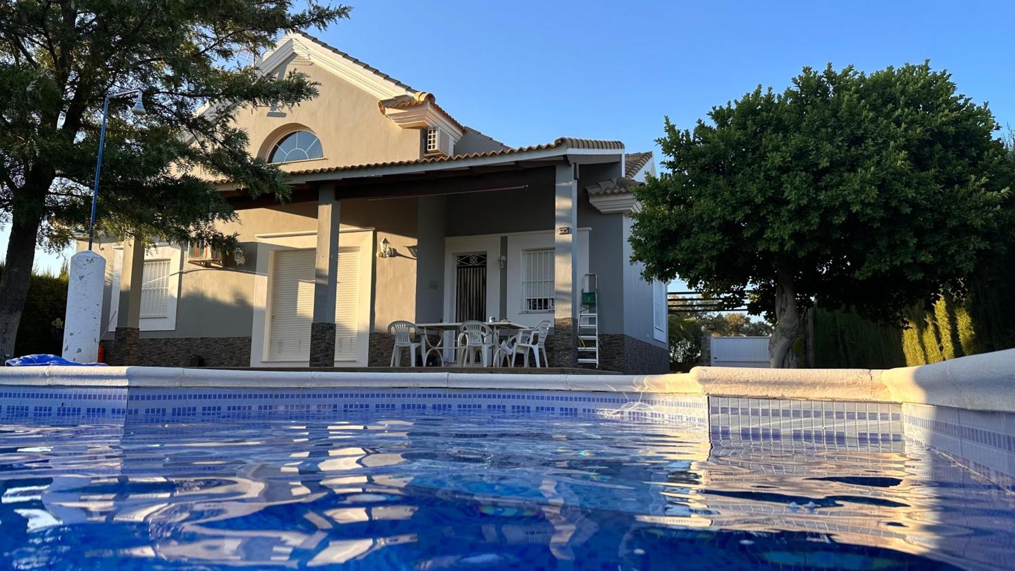 Chalet La Ramira Sevilla
