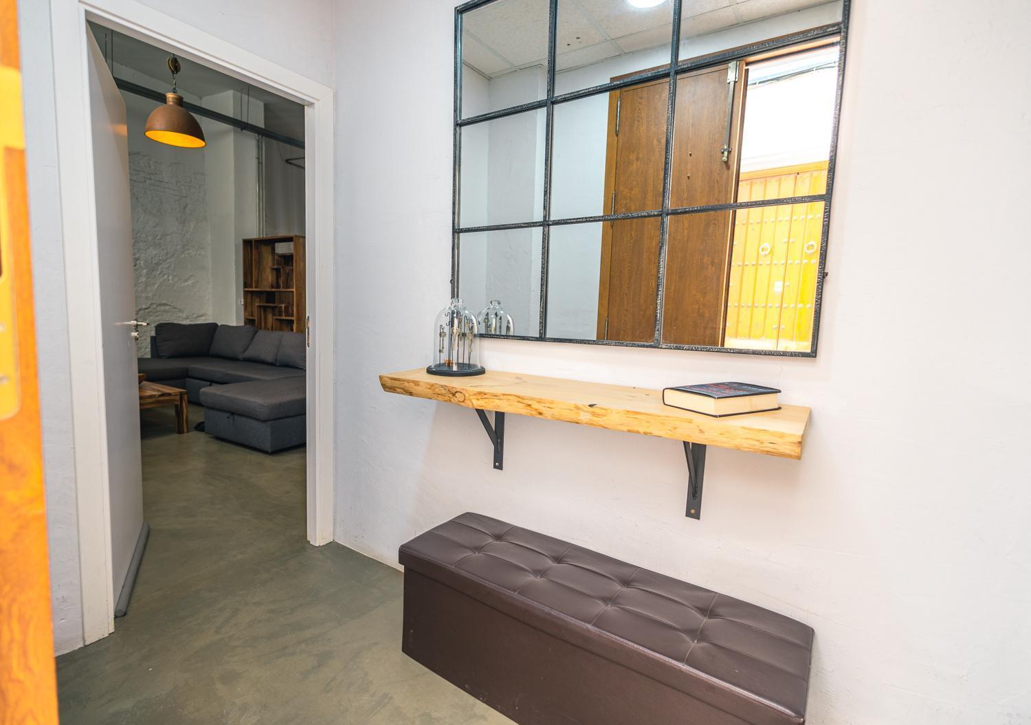 Apartment Loft-style Ground Floor Flat