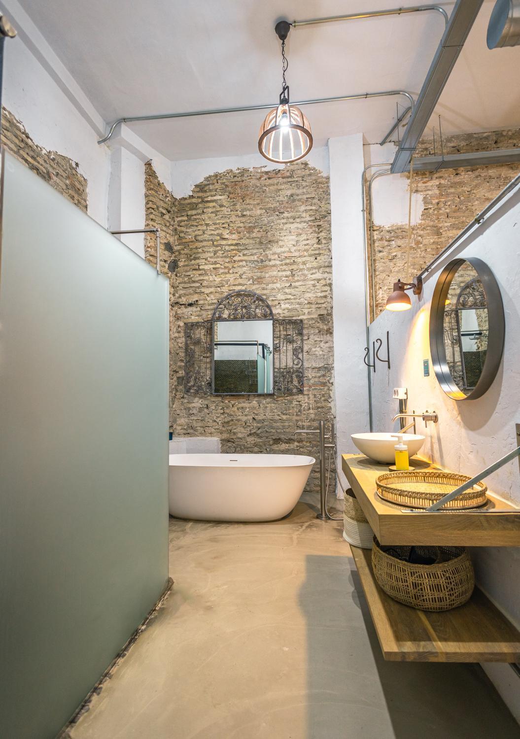 Loft-style Ground Floor Flat * Seville