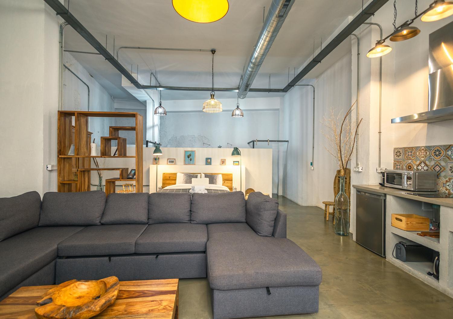 Loft-style Ground Floor Flat Apartment