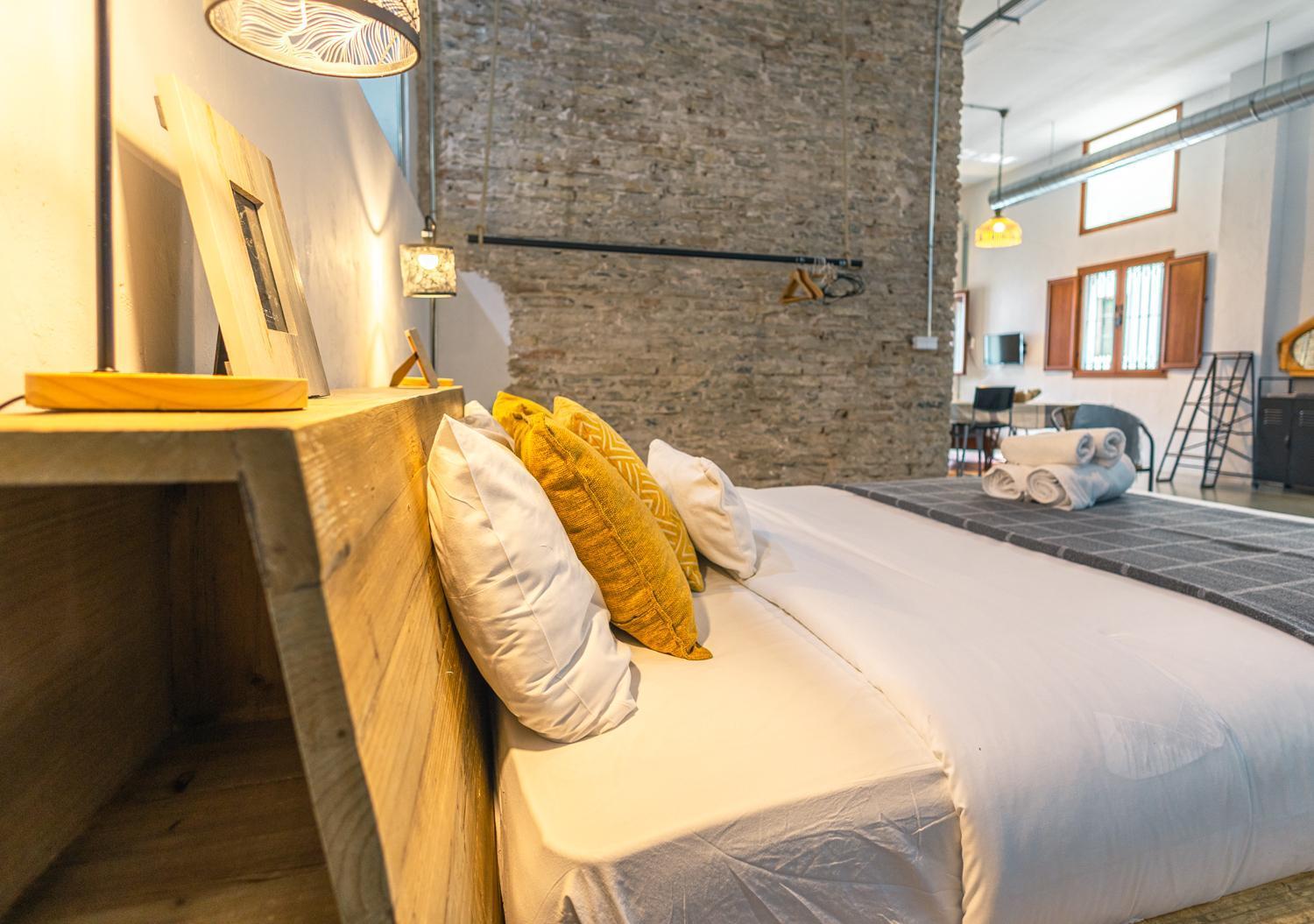 Loft-style Ground Floor Flat *