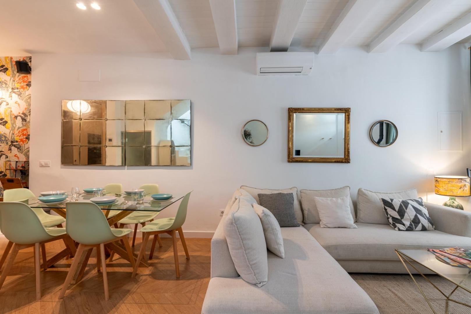 G8 Casa San Bernardo Calle Guadaira Apartamento