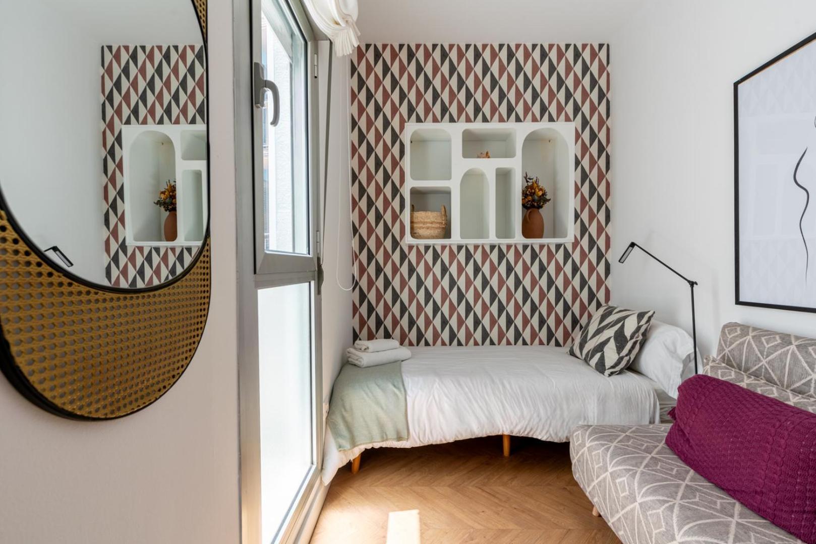 G8 Casa San Bernardo Calle Guadaira * Sevilla
