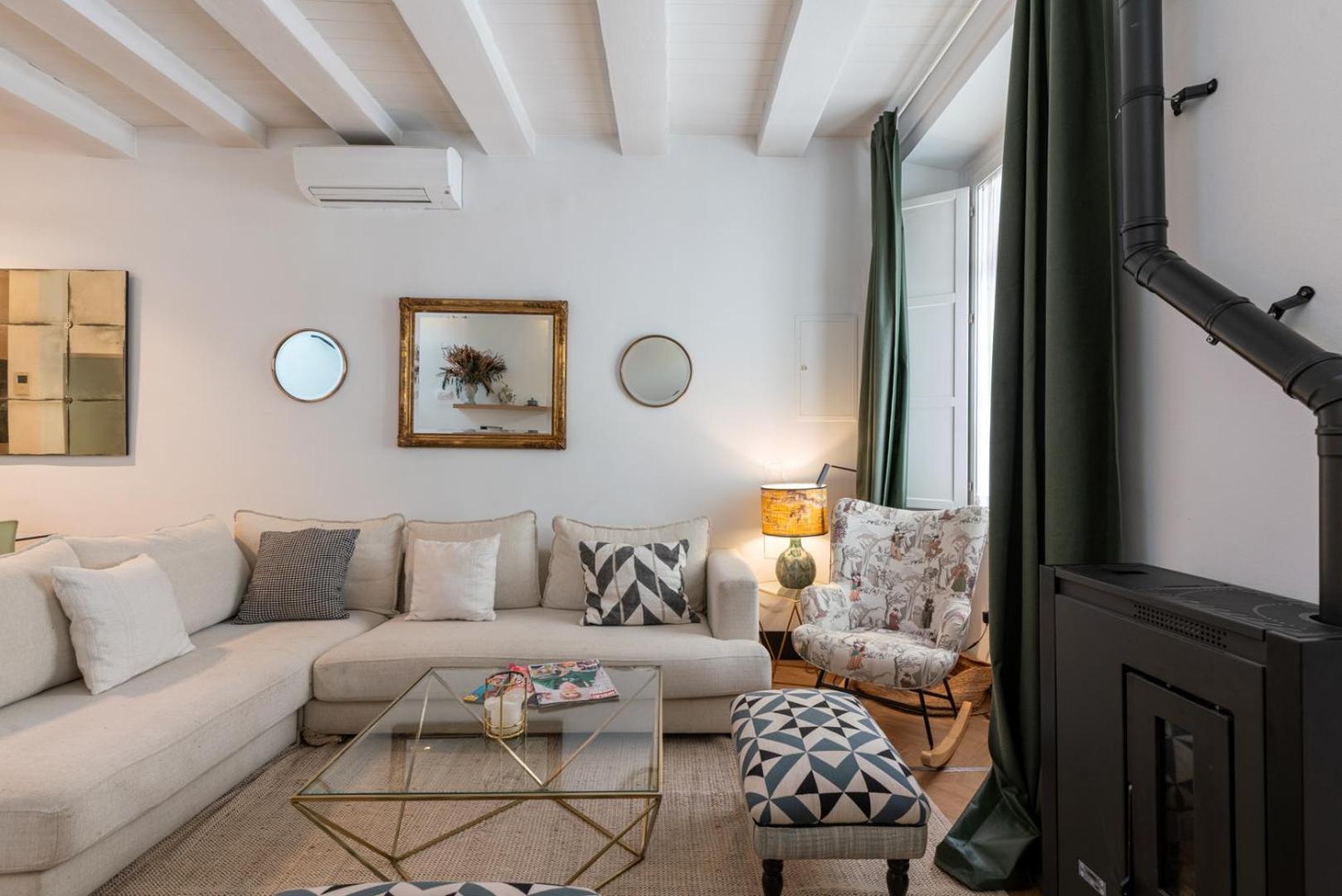 G8 Casa San Bernardo Calle Guadaira Sevilla