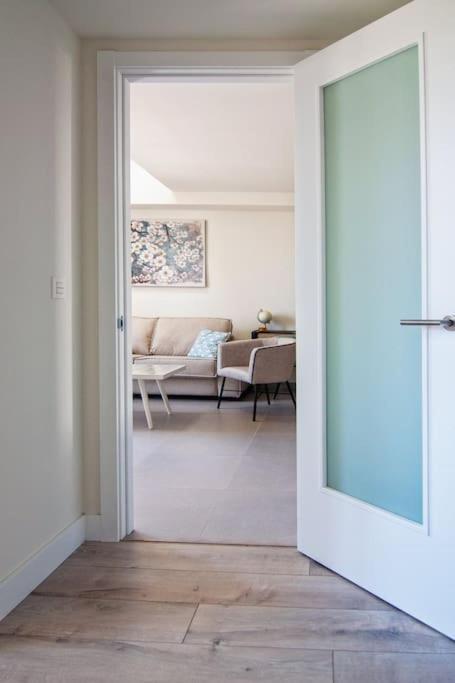 Live Like A Local In Contemporary Duplex Sevilla