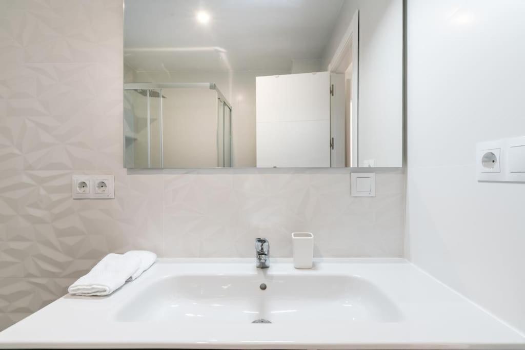 Apartamento Magnifico Atico En Frente De La Feria
