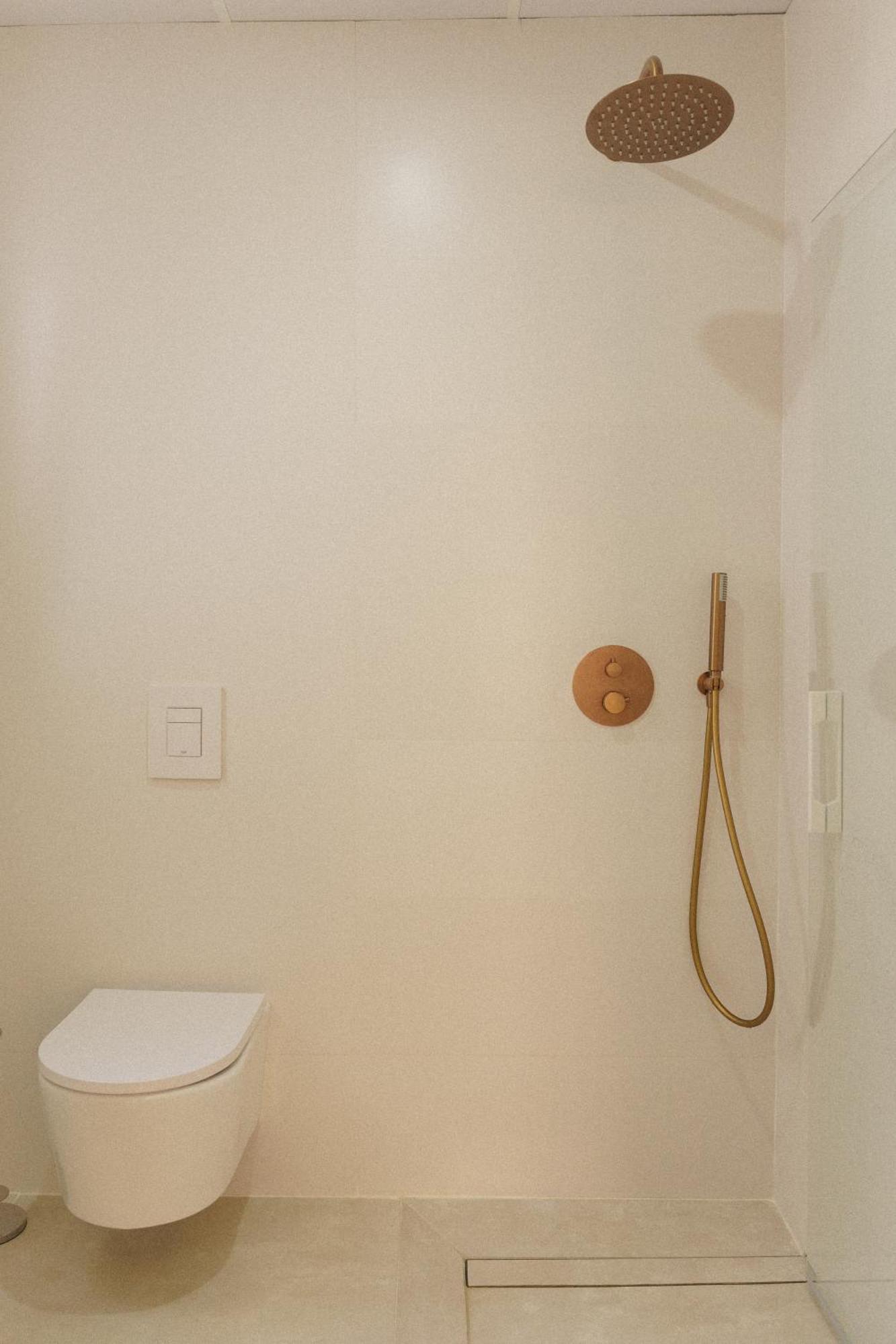 Luca Oliva Homes Riverside Apartamento *