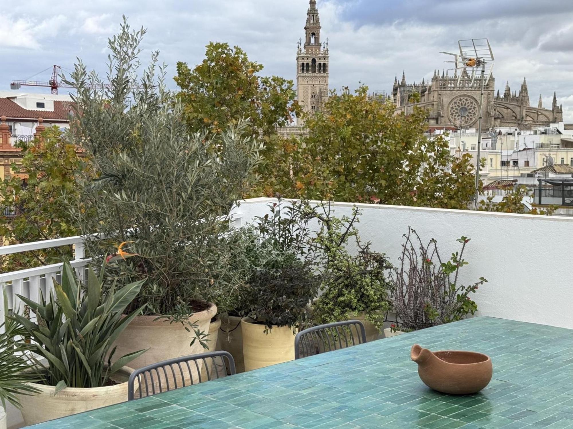 Misterhost Luxury Penthouse Arenal * Sevilla