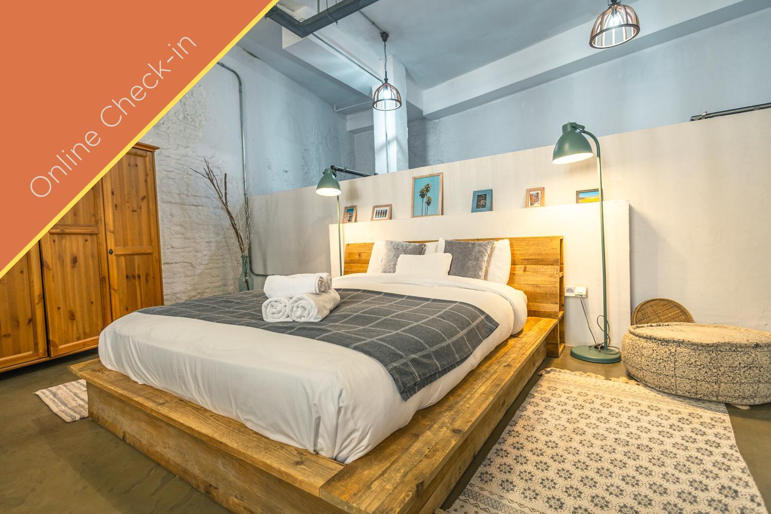 Loft-style Ground Floor Flat Apartment *