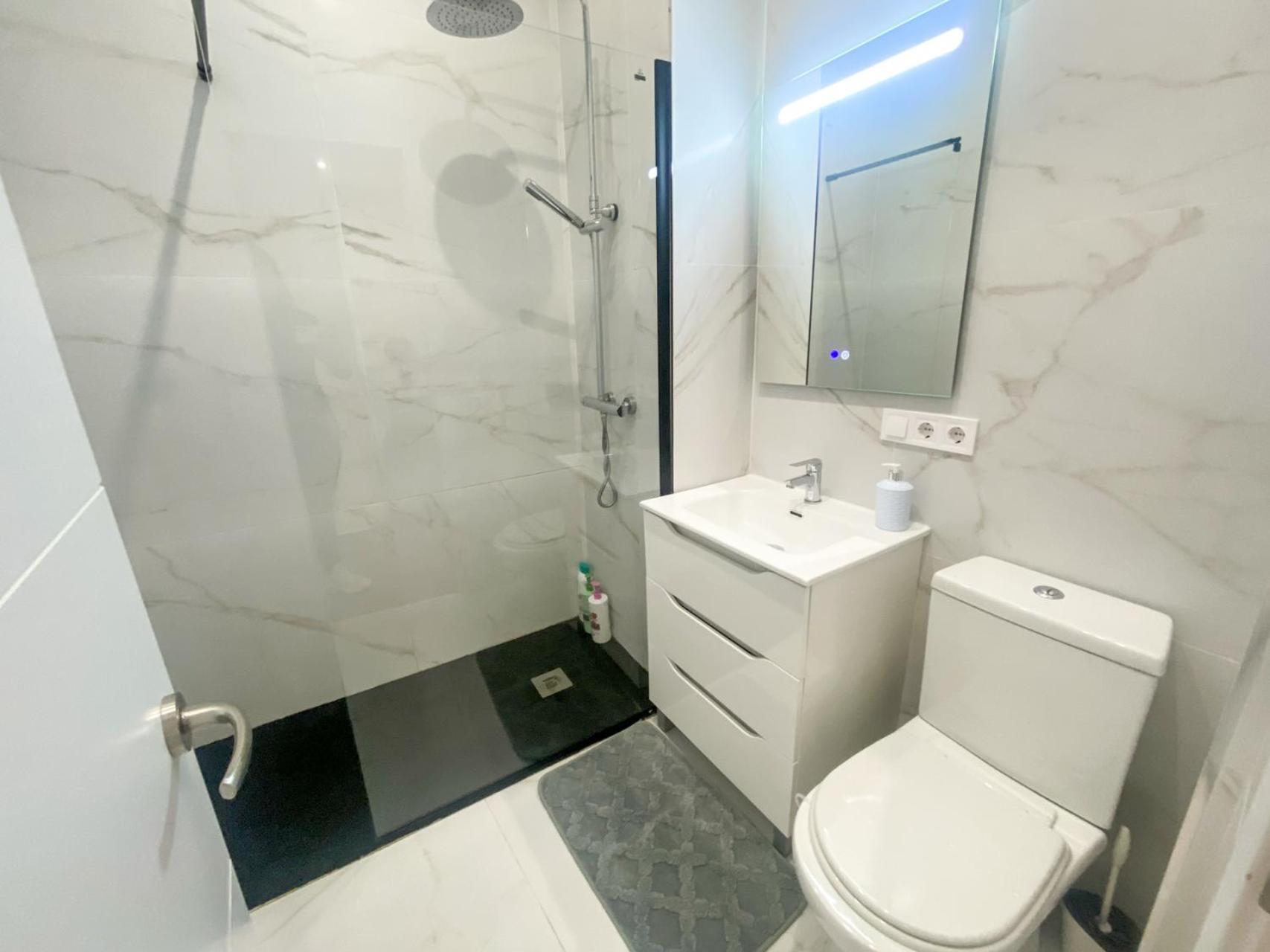 Apartamento Stuning Next To The River - Sevillarooms *