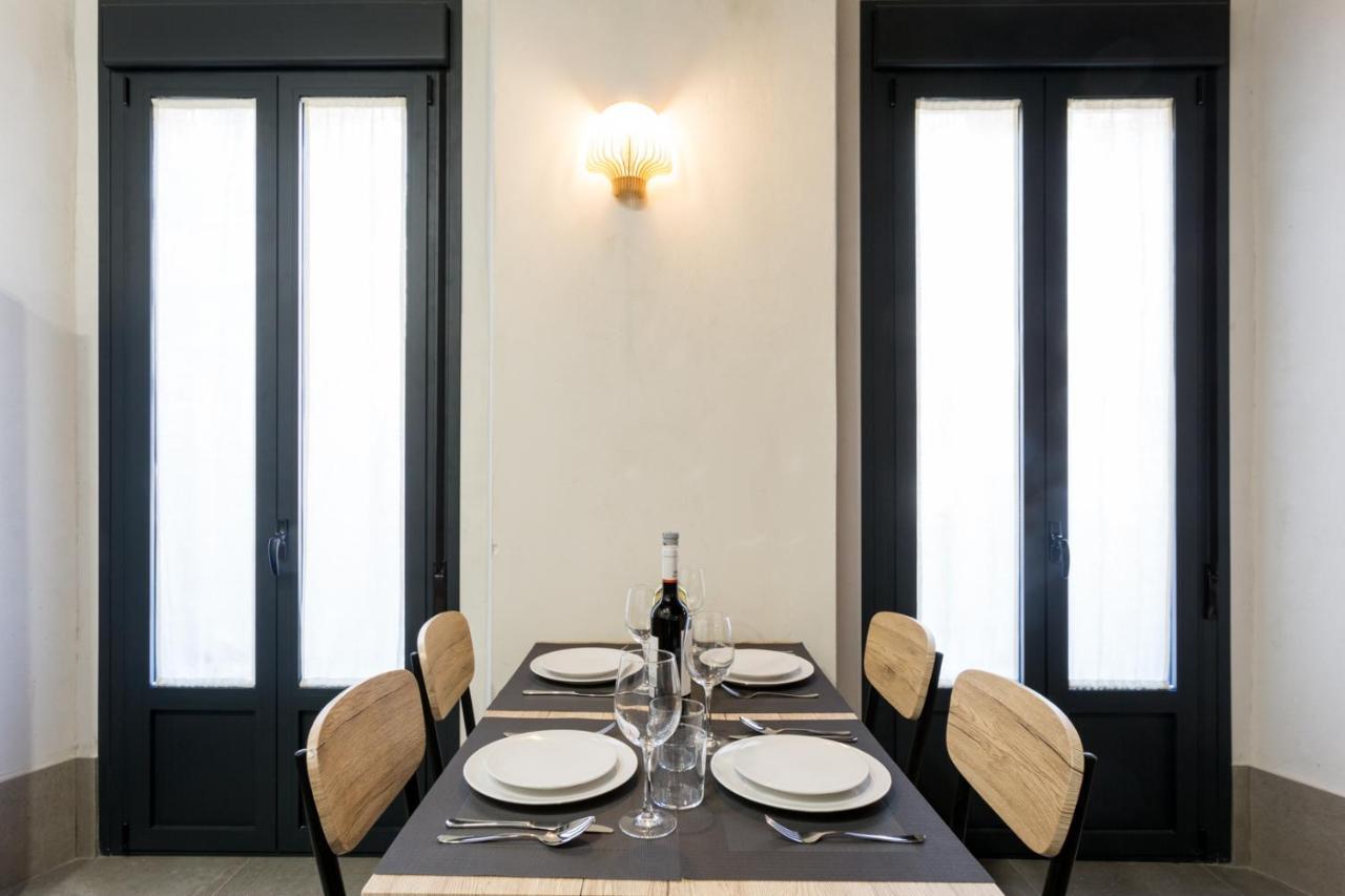 Oak & Sandstone - Space Maison Sevilla