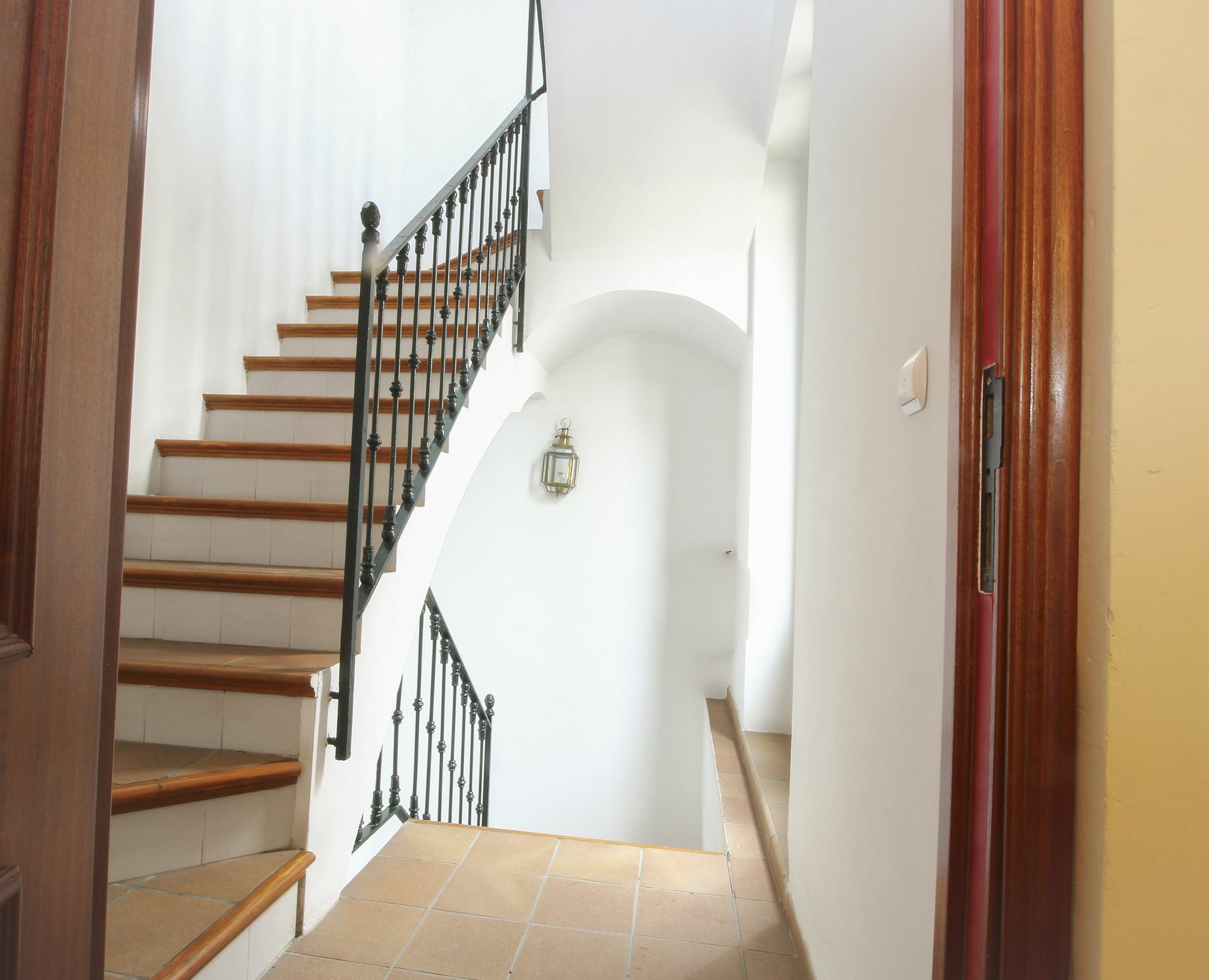 Deluxe Balcones Apartment