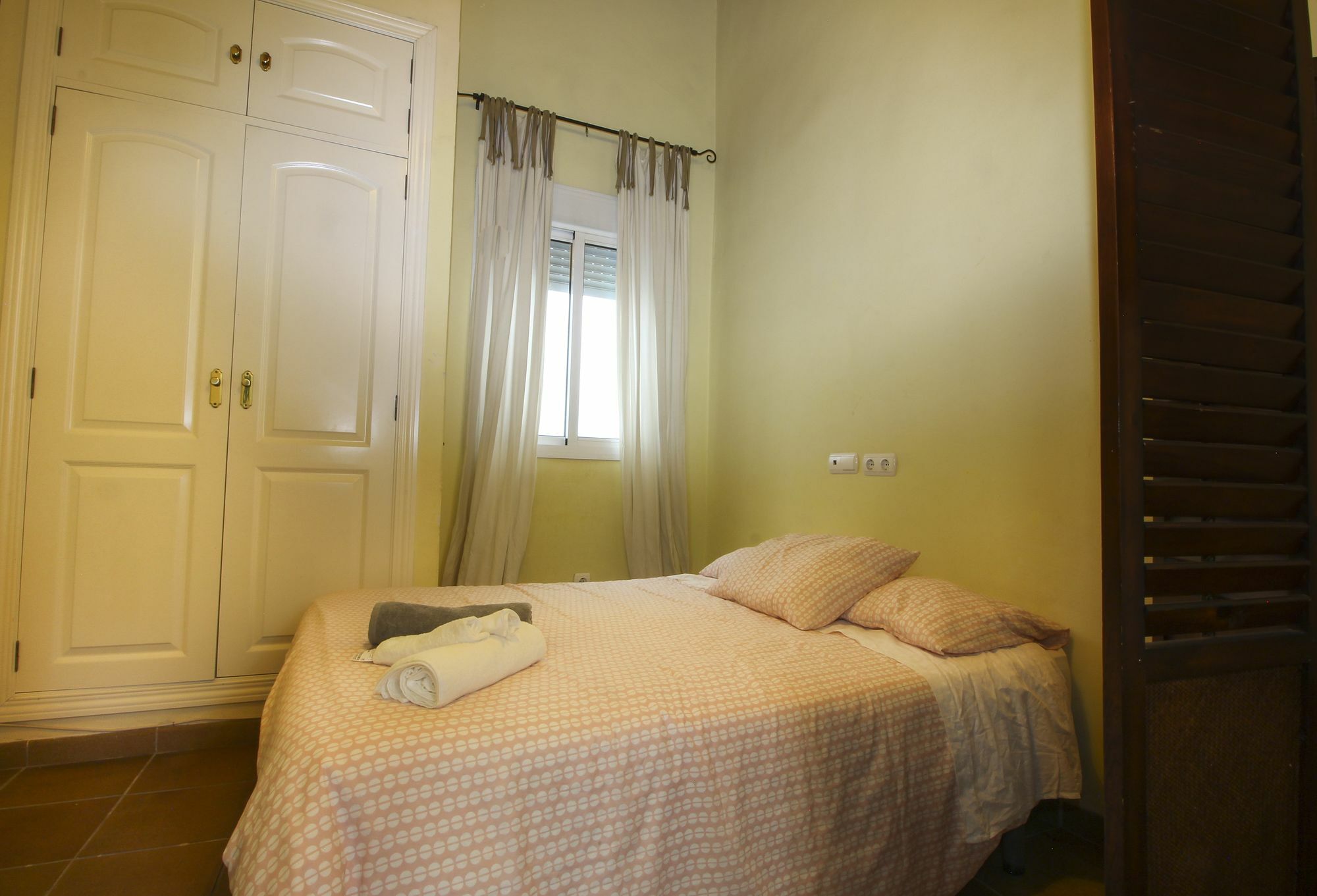 Deluxe Balcones