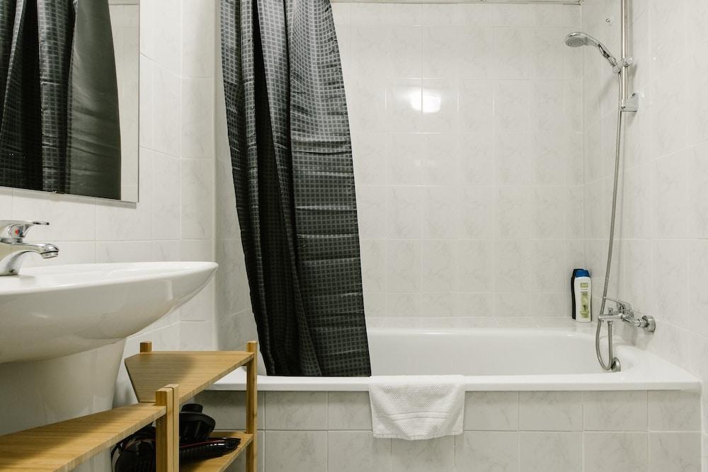 Hotel Leonor 1b