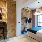 Suites Triana Sevilla Apartments