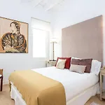Genteel Home Julio Cesar