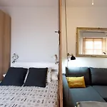 Pikis Apartment Center 1