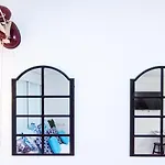 Gotoseville Molviedro Apartments