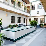 Triana Apartment