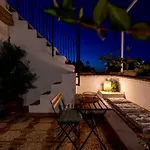 Atico Con Encanto En Sierpes