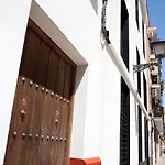 Gotoseville Faustino Flats