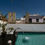 Lujoso Apartamento Con Piscina Compartida 1