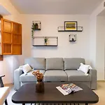 Charming 2 Bedroom Apartment At San Marcos Plaza By Ocityzen