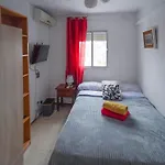 Habitaciones Privadas Con Cama Doble En Sevilla