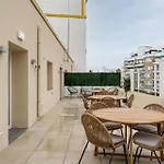 Limehome Sevilla Ronda De Capuchinos