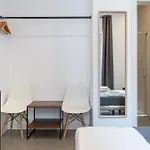 Dolium Apartments