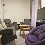 Apartamentos Living Sevilla Centro Maestranza