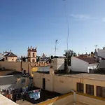 Nqn Aparts & Suites Sevilla