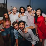 Black Swan Hostel Sevilla
