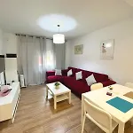 Triana Roomable