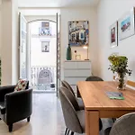Arenal Maestranza Apartment
